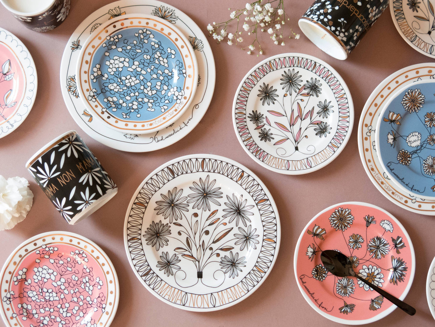 That Bouquet of Flowers | Green Porcelain Plate