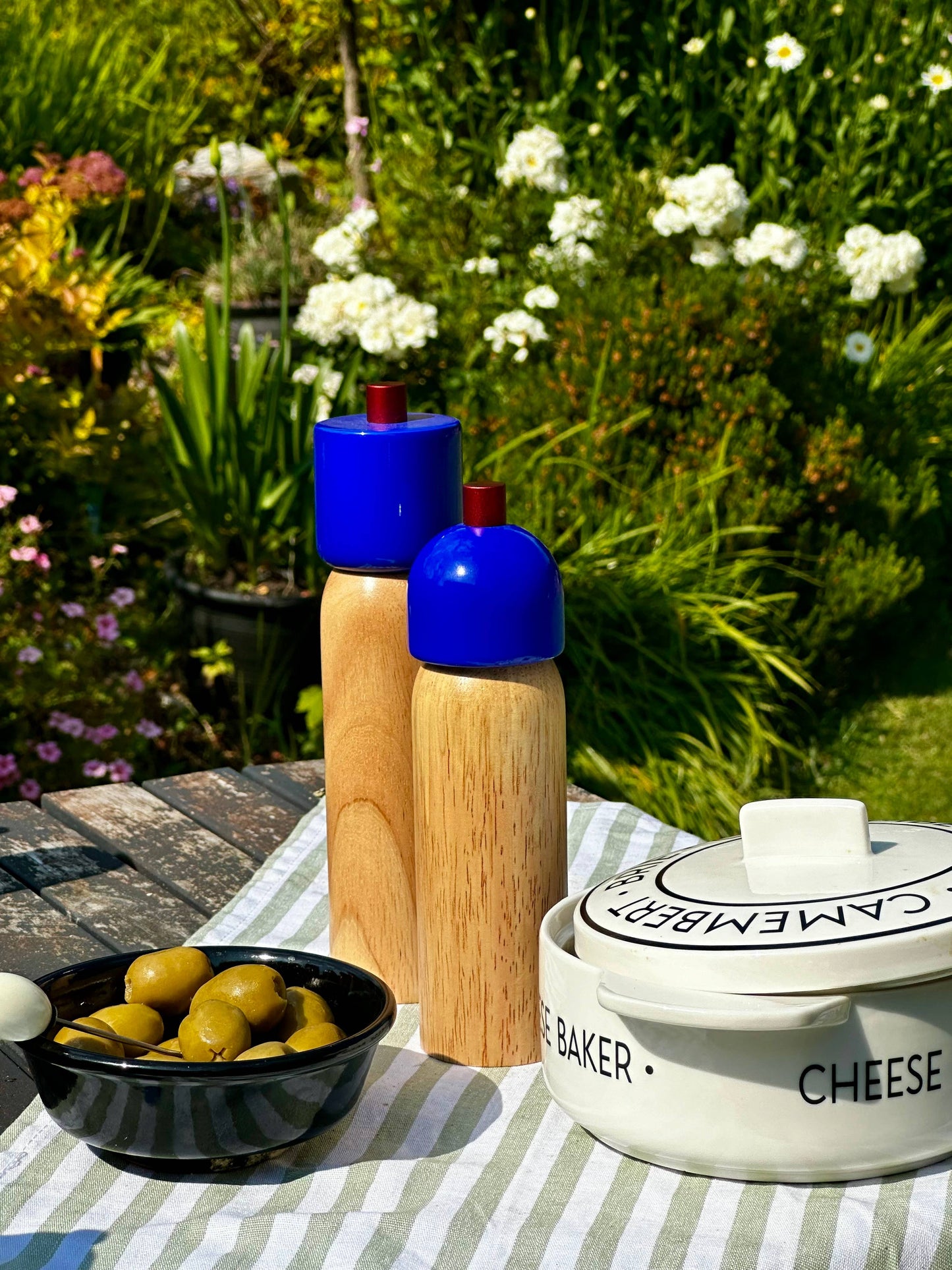 Salt & Pepper Grinder | Orange and Blue