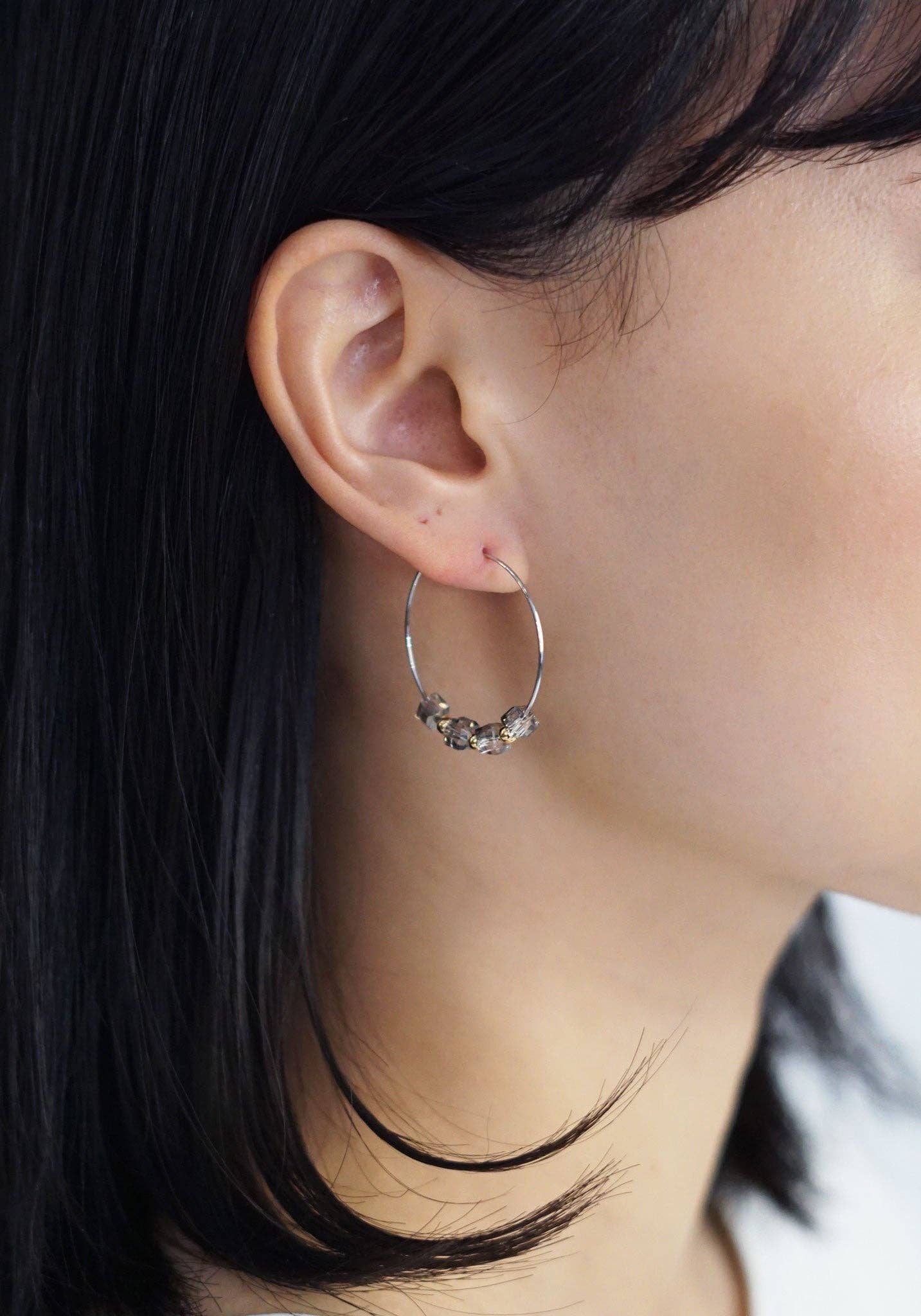 Cube Beaded Hoops II | Gold