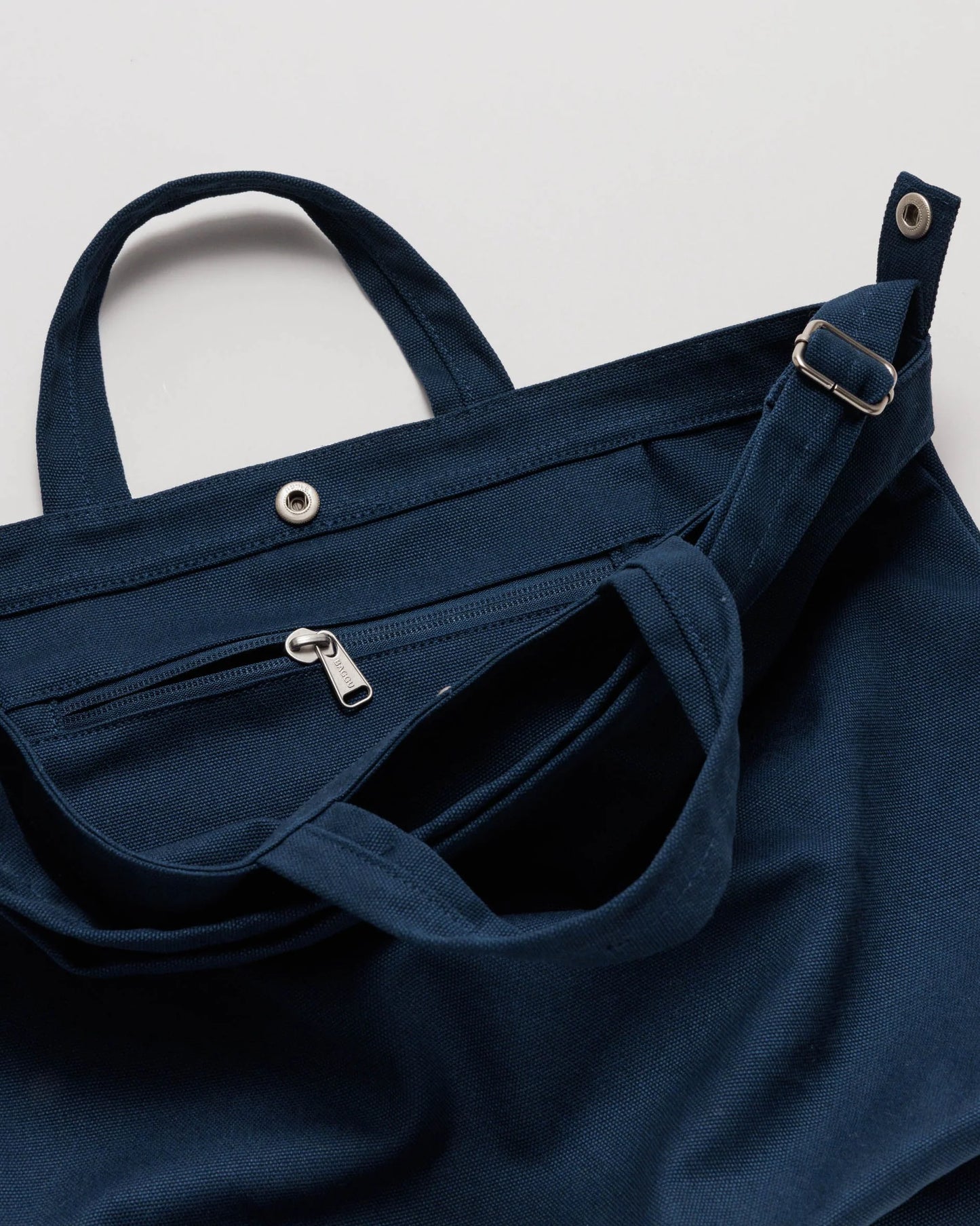 Horizontal Duck Bag | Navy