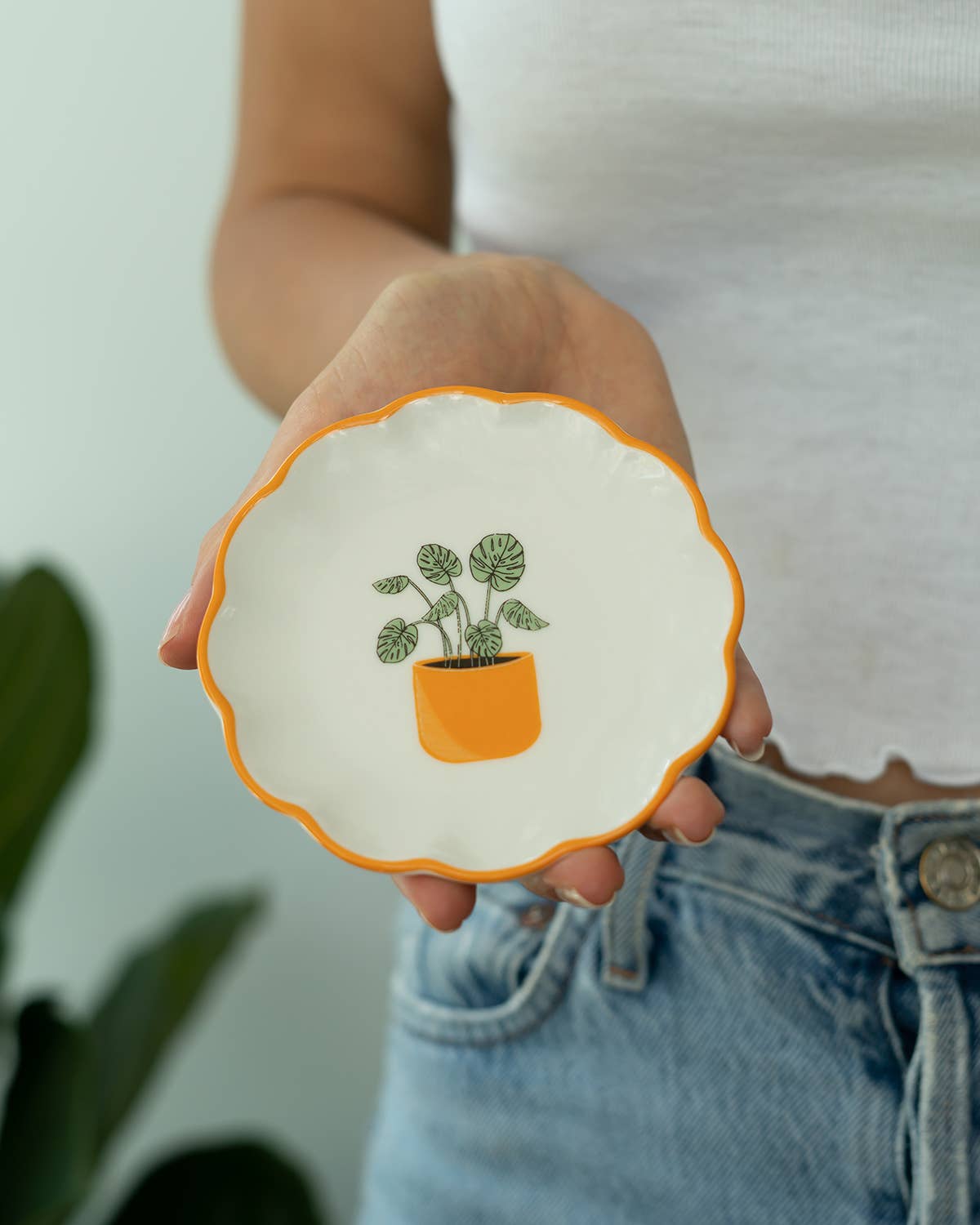 Botanical Scalloped Dish | Plant