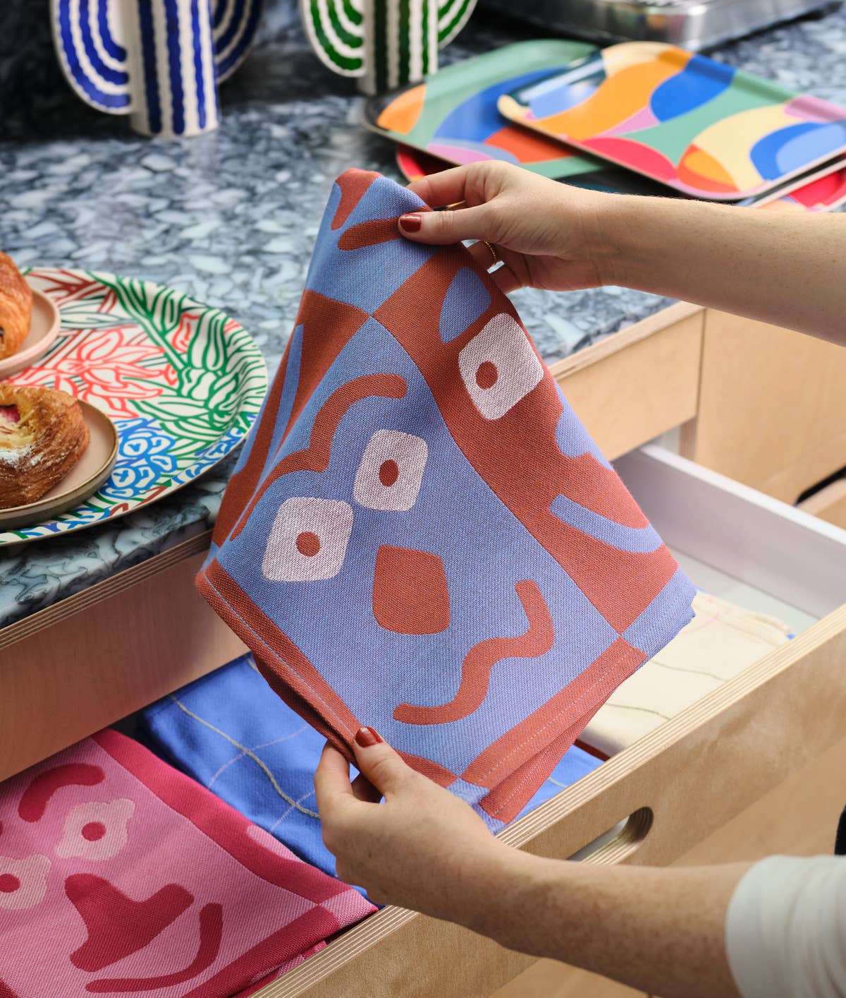 Faces Blue/Brown | Cotton Tea Towel