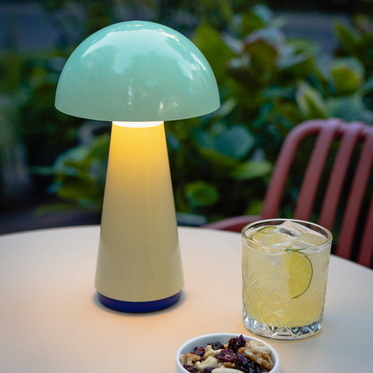 Bob Table Lamp | Mint