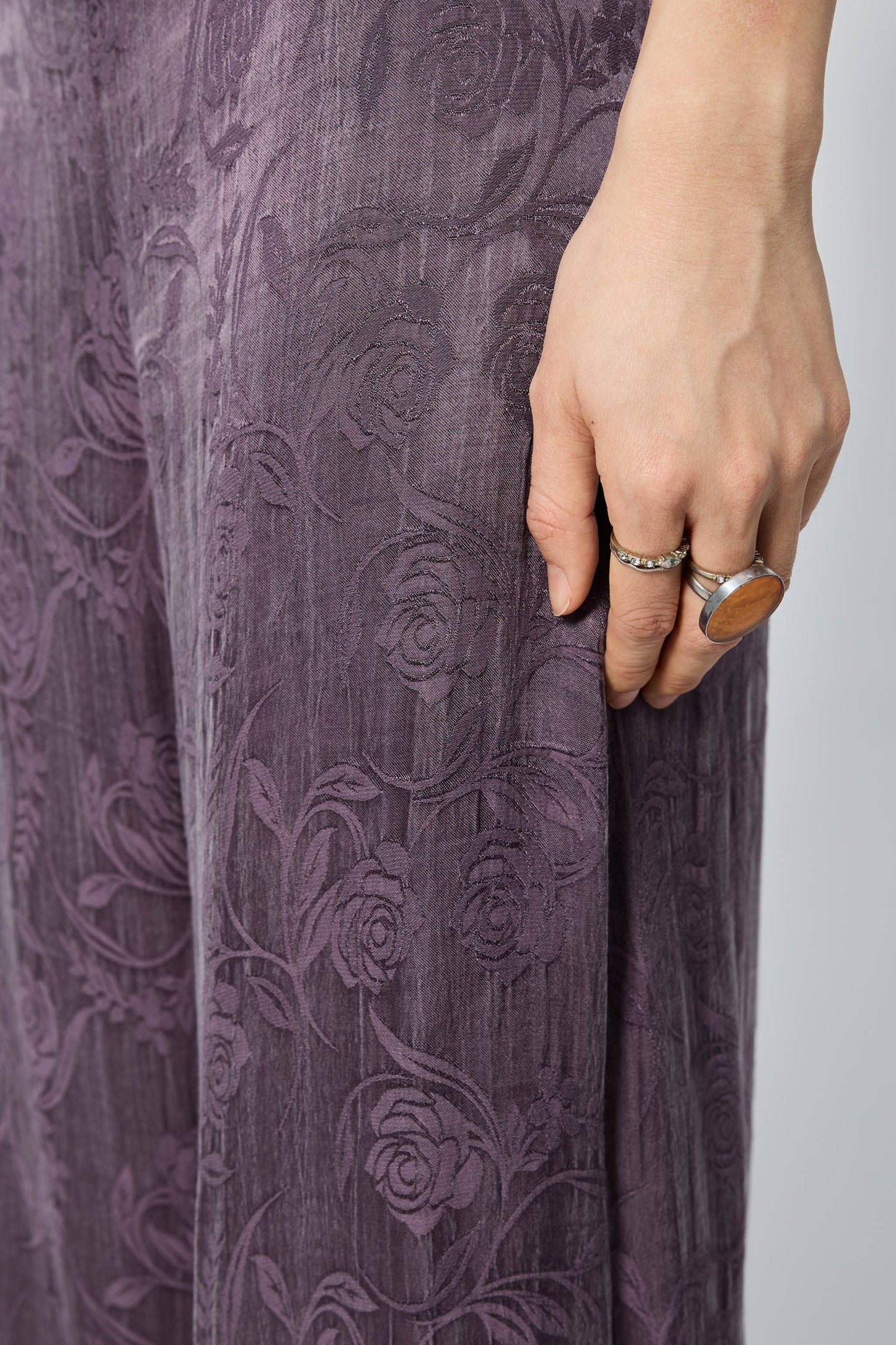 Frayed Hem Straight Leg Pant | Purple Rose