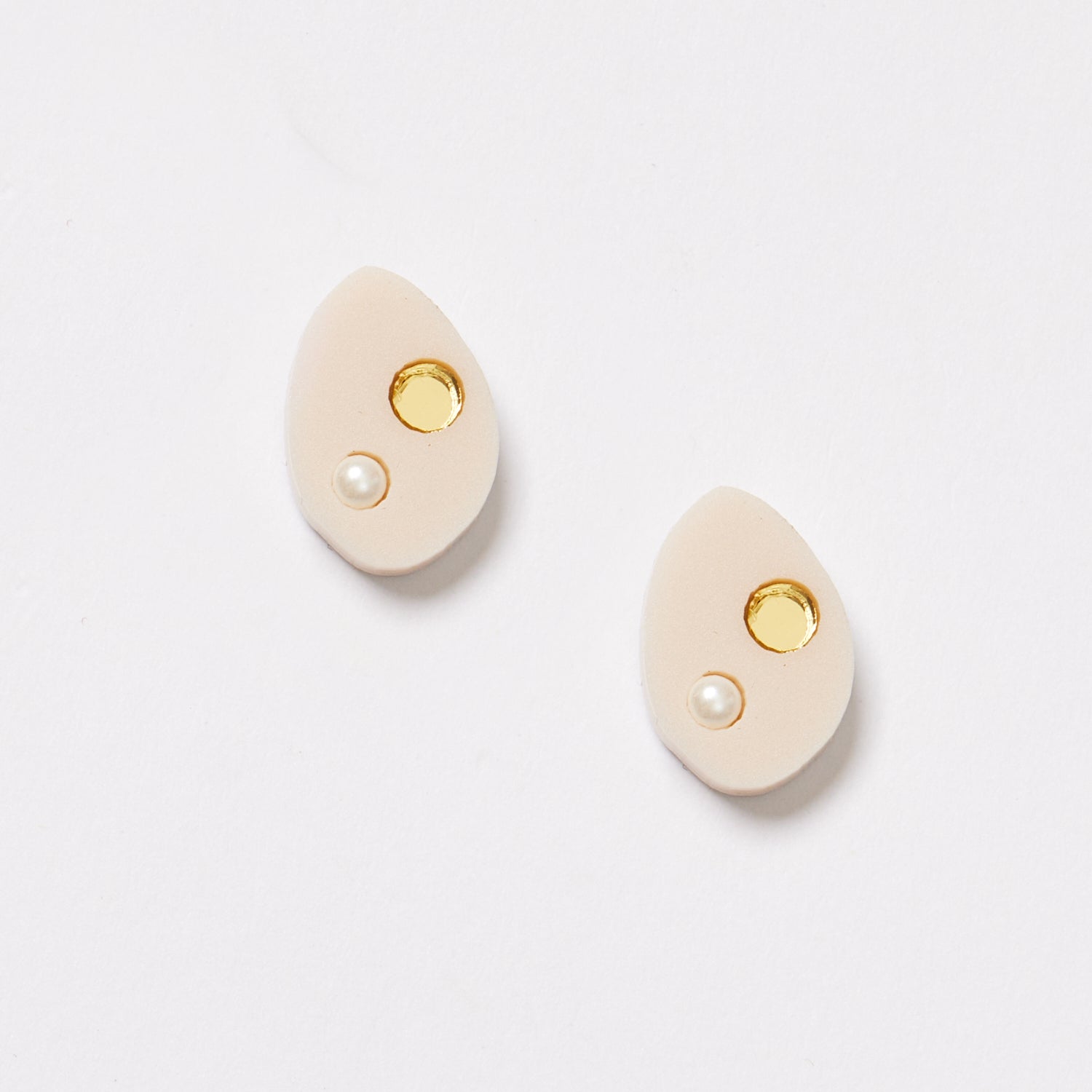 Perch Stud Earring | Gold
