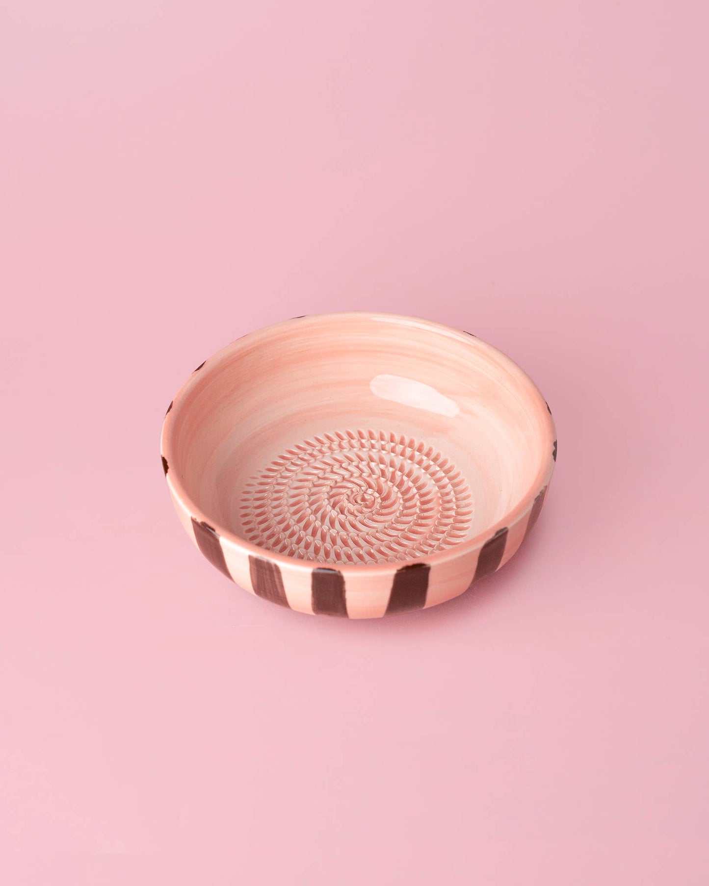 Medium Grater Bowl | Chocolate