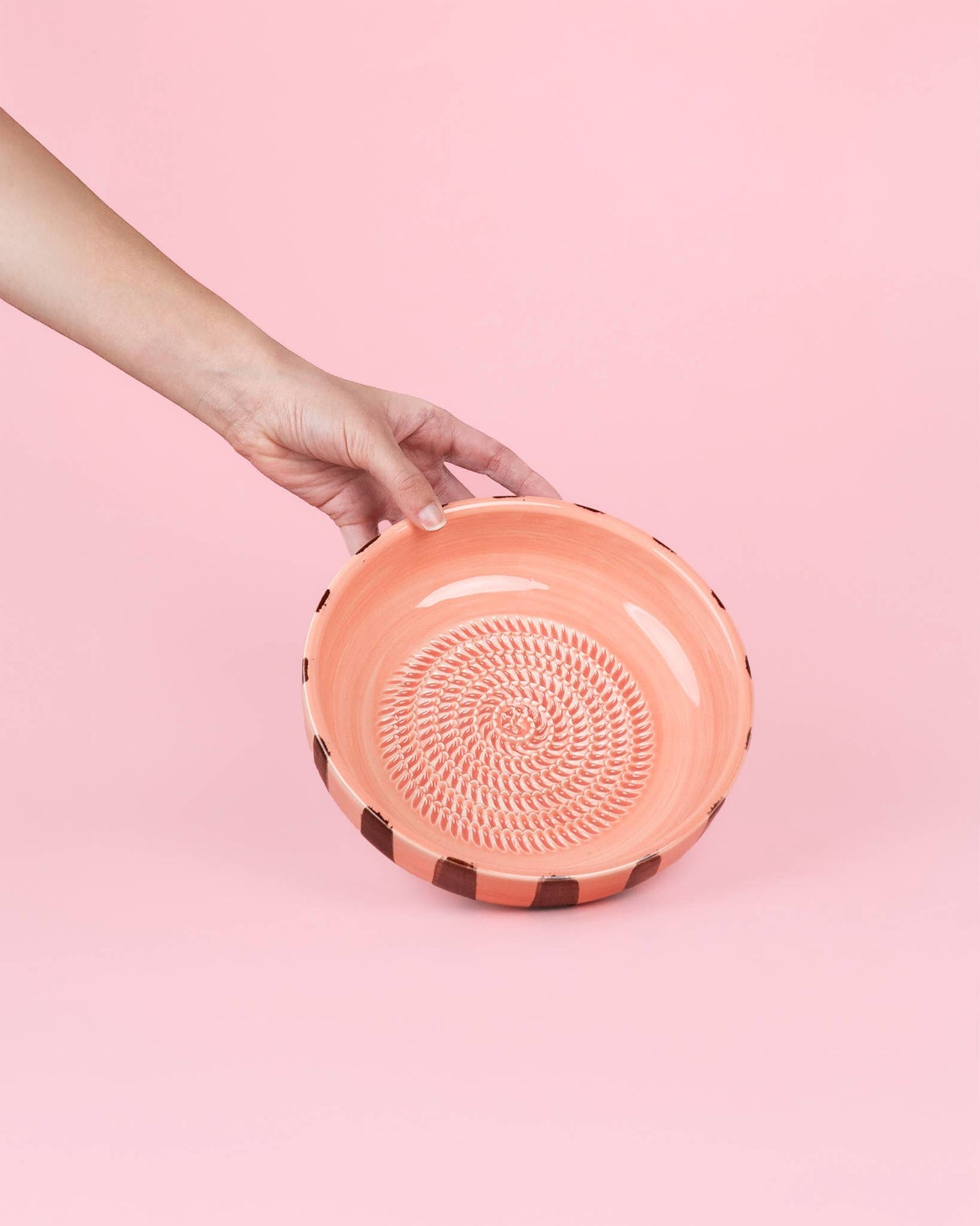 Large Grater Bowl | Chocolate