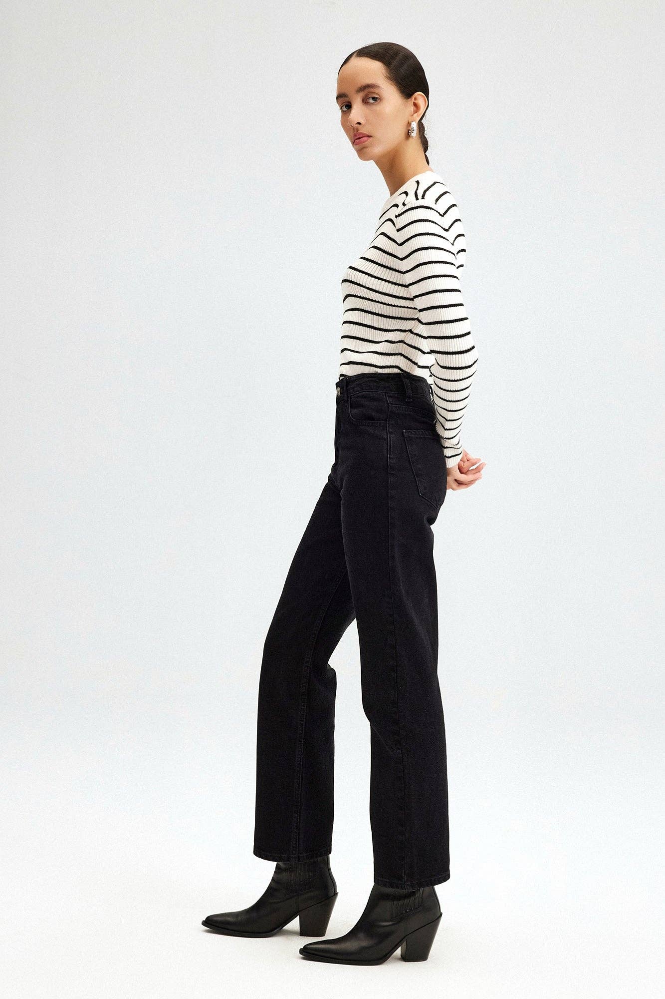 High Waist Straight Fit Denim Pants | Black