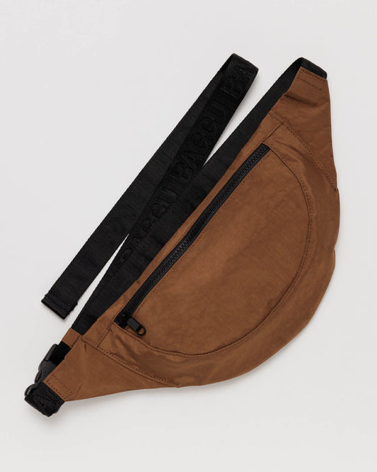 Crescent Fanny Pack | Brown