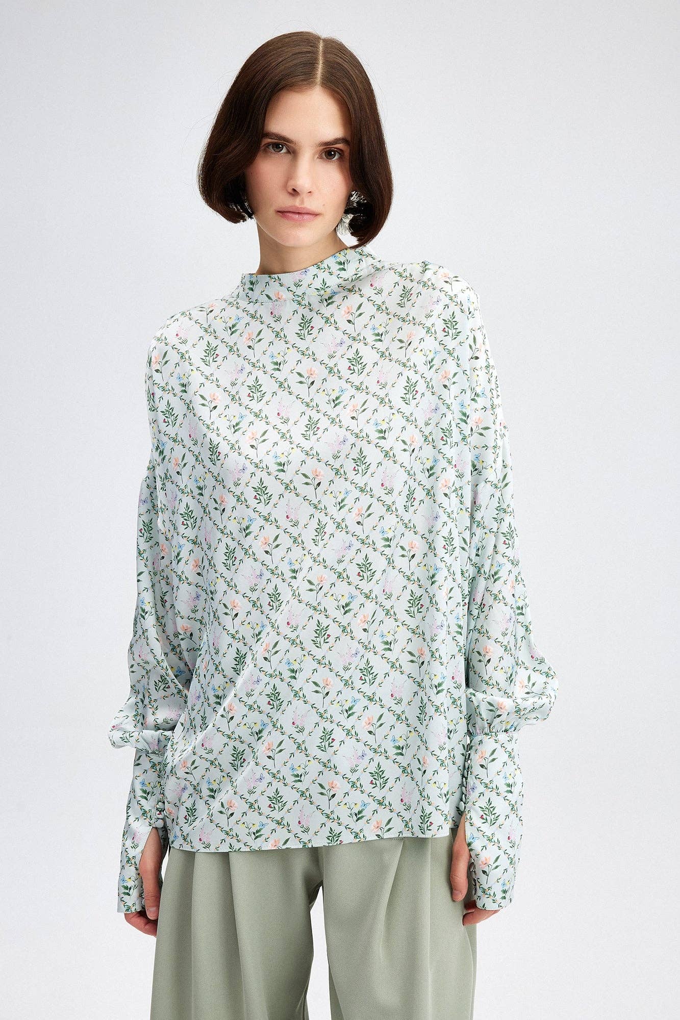 Romantic Floral Patterned Blouse | Green