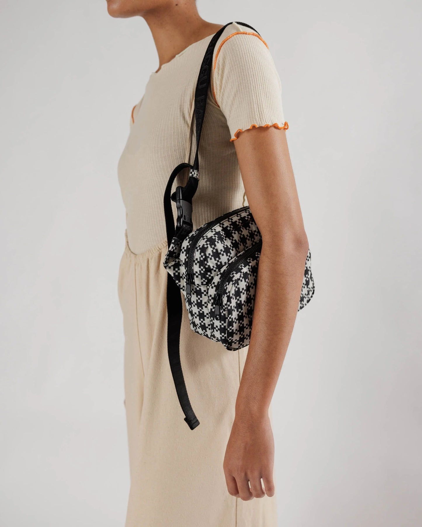 Fanny Pack | Black & White Pixel Gingham