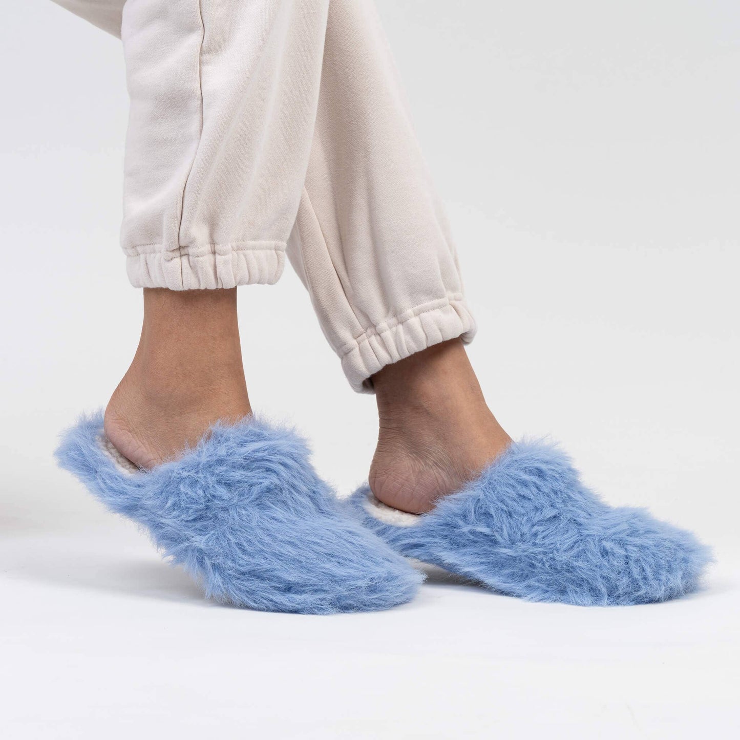 Faux Fur Slide Slippers | Periwinkle