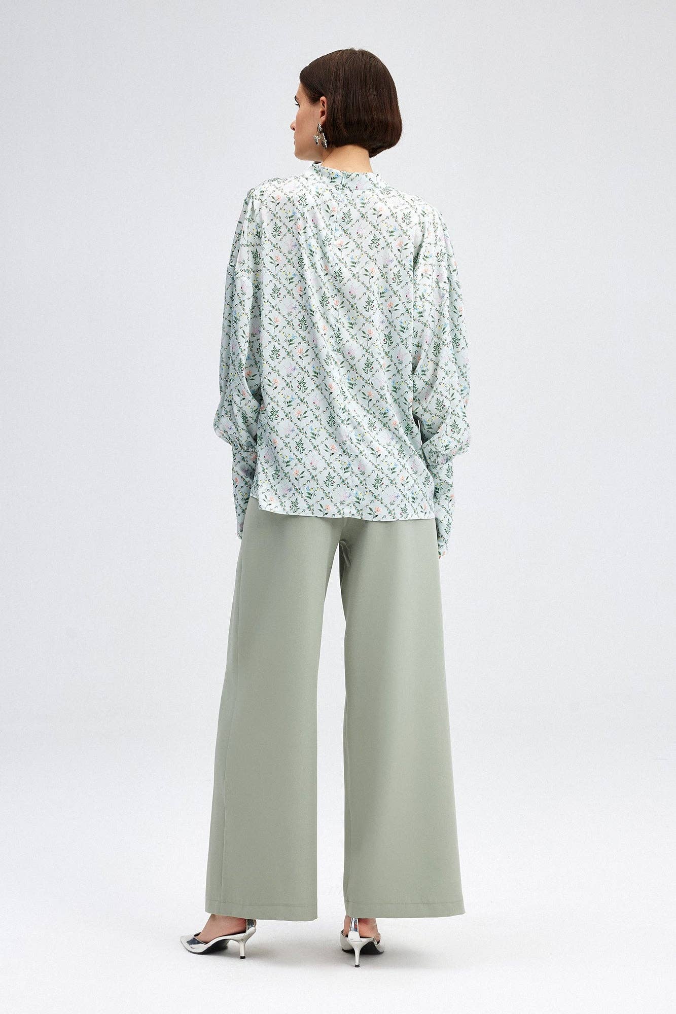 Romantic Floral Patterned Blouse | Green