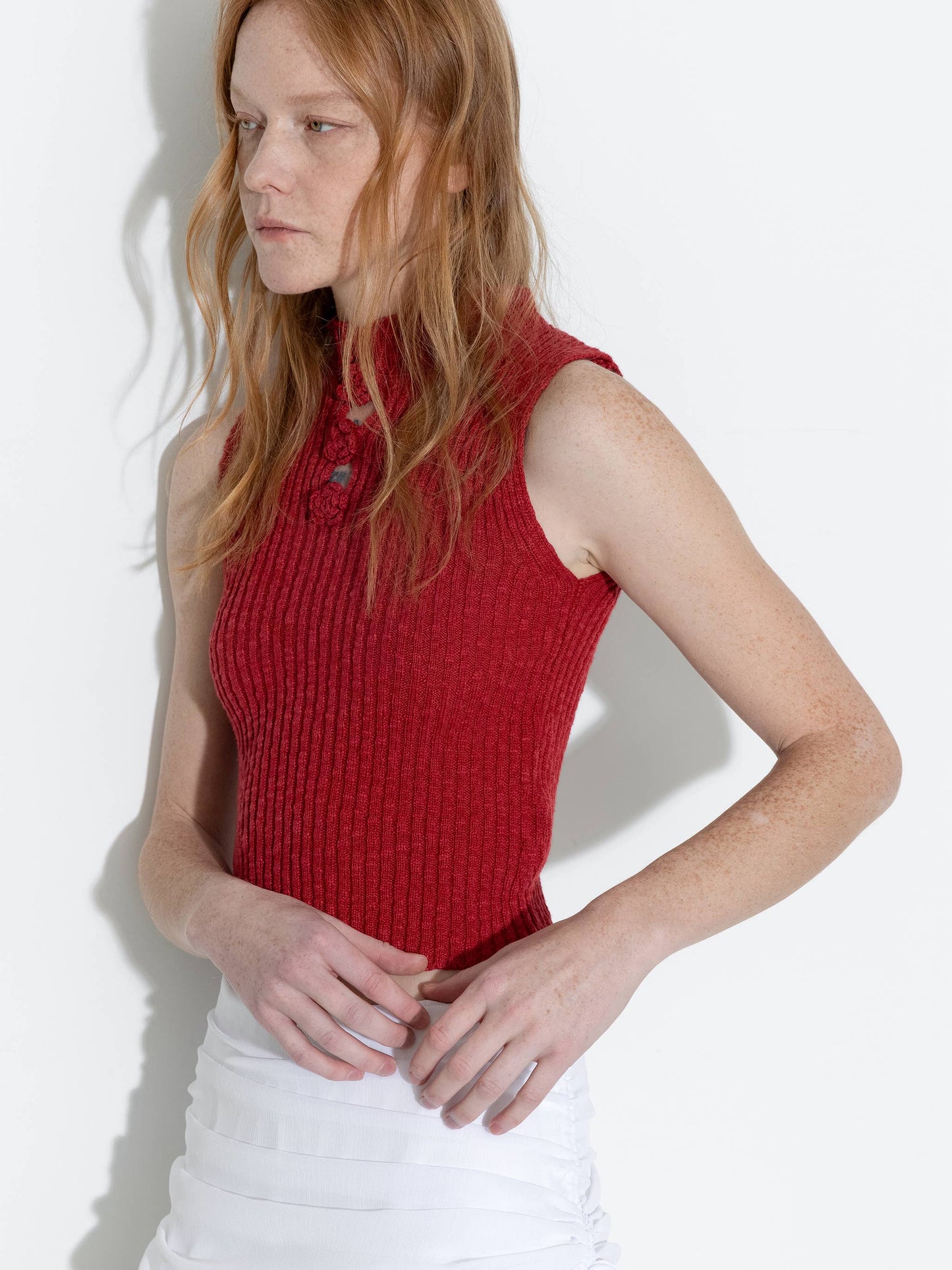Flower Sleeveless Knit Top