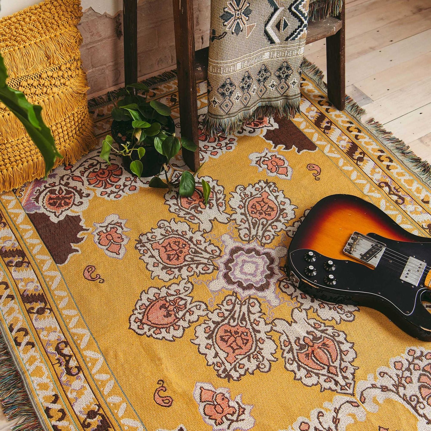 'Here Comes The Sun' | Large Picnic Rug/Throw