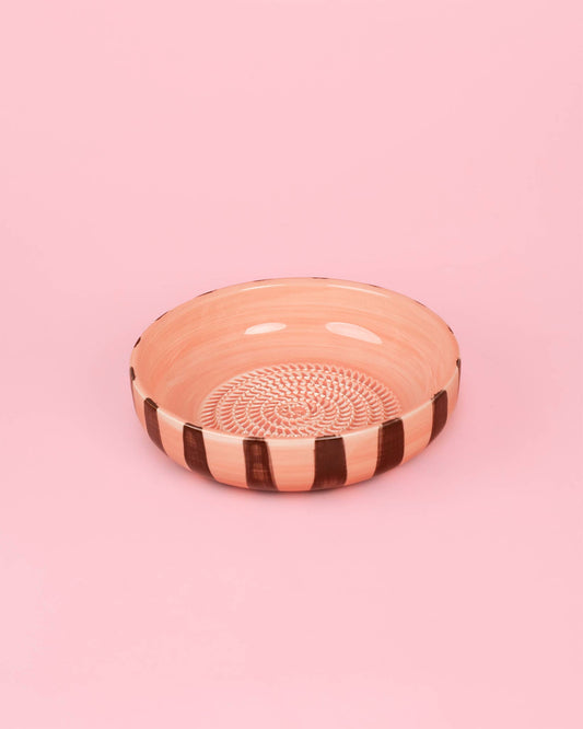 Large Grater Bowl | Chocolate