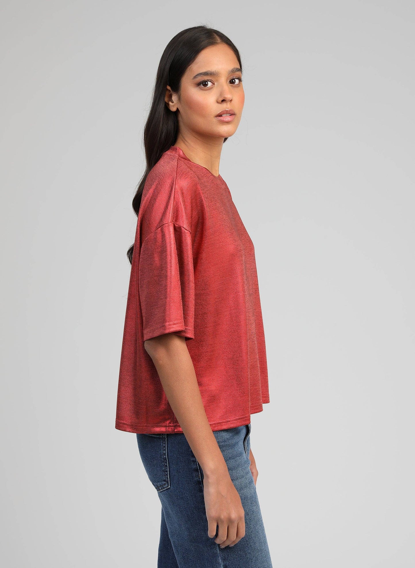 Akomila Red t-shirt