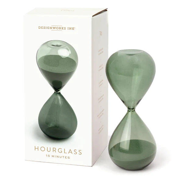 Hourglass Evergreen  | 15 Minutes