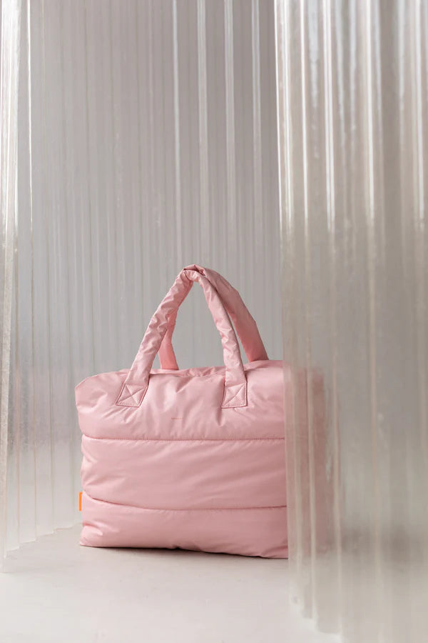 Camill Puffy Weekend Bag | Pink Dolphin