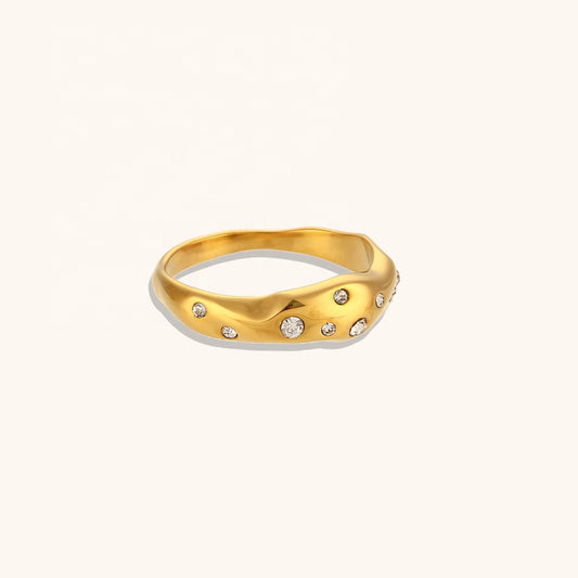Gold Wavy Ring | various