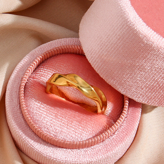 Twist Ring | Gold