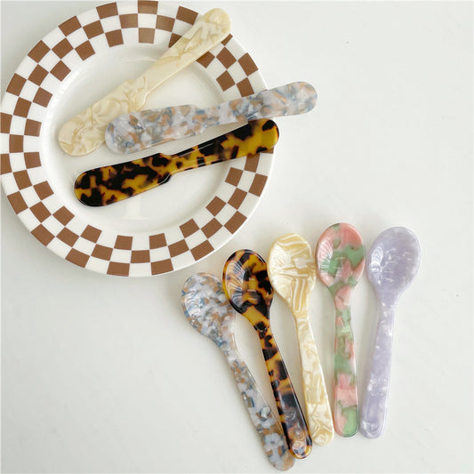 butter knife | various colours