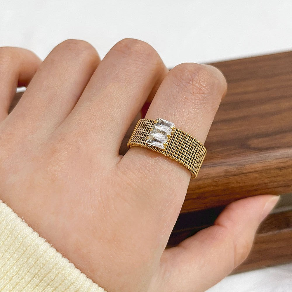 Gold Mesh Band Ring