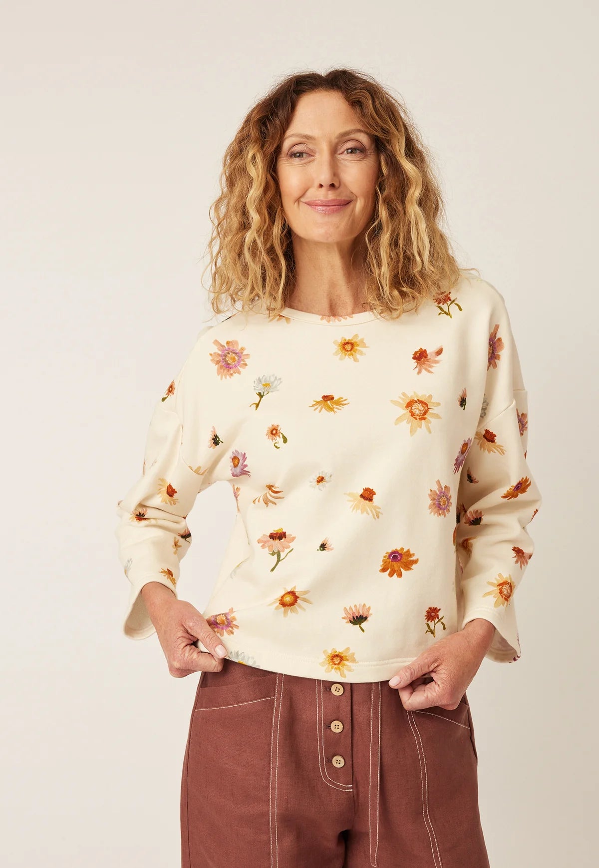 Mina Sweatshirt | Paper Daisy Cream