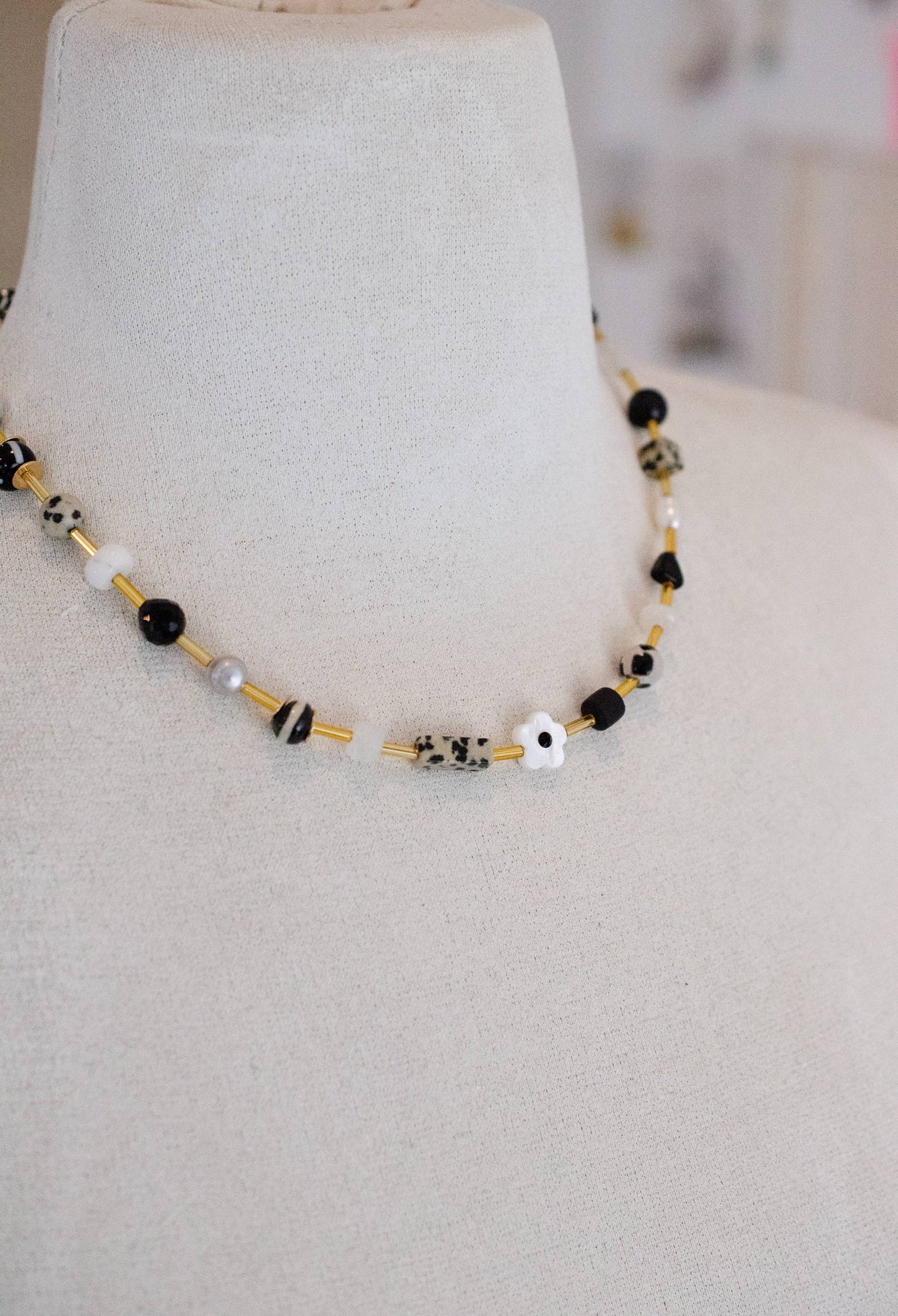 Beaded Necklace | Black and White