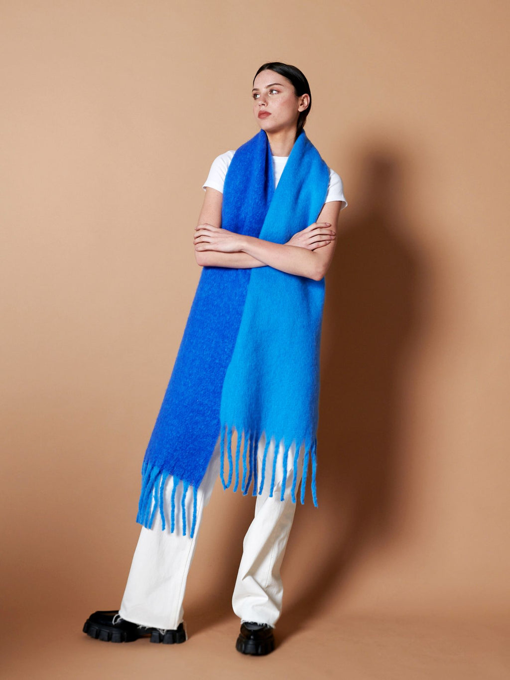 Colour Block Two-Tone Fluffy Scarf | Blue
