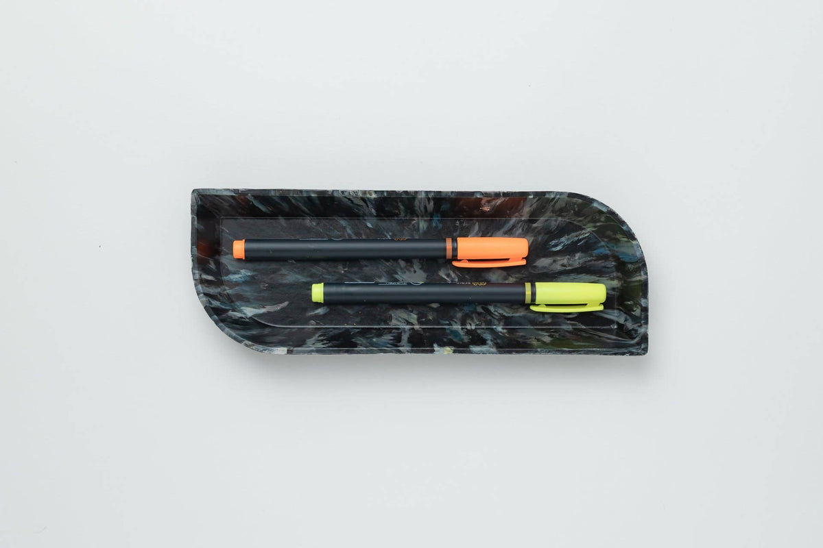 Leaf Pen Tray | Black