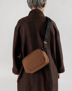 Camera Crossbody | Brown