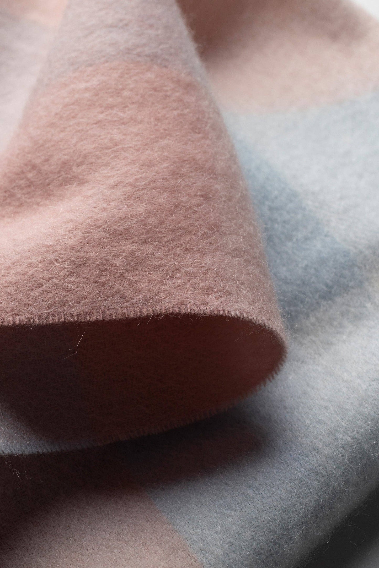 Lambswool Scarf | Seashell Check