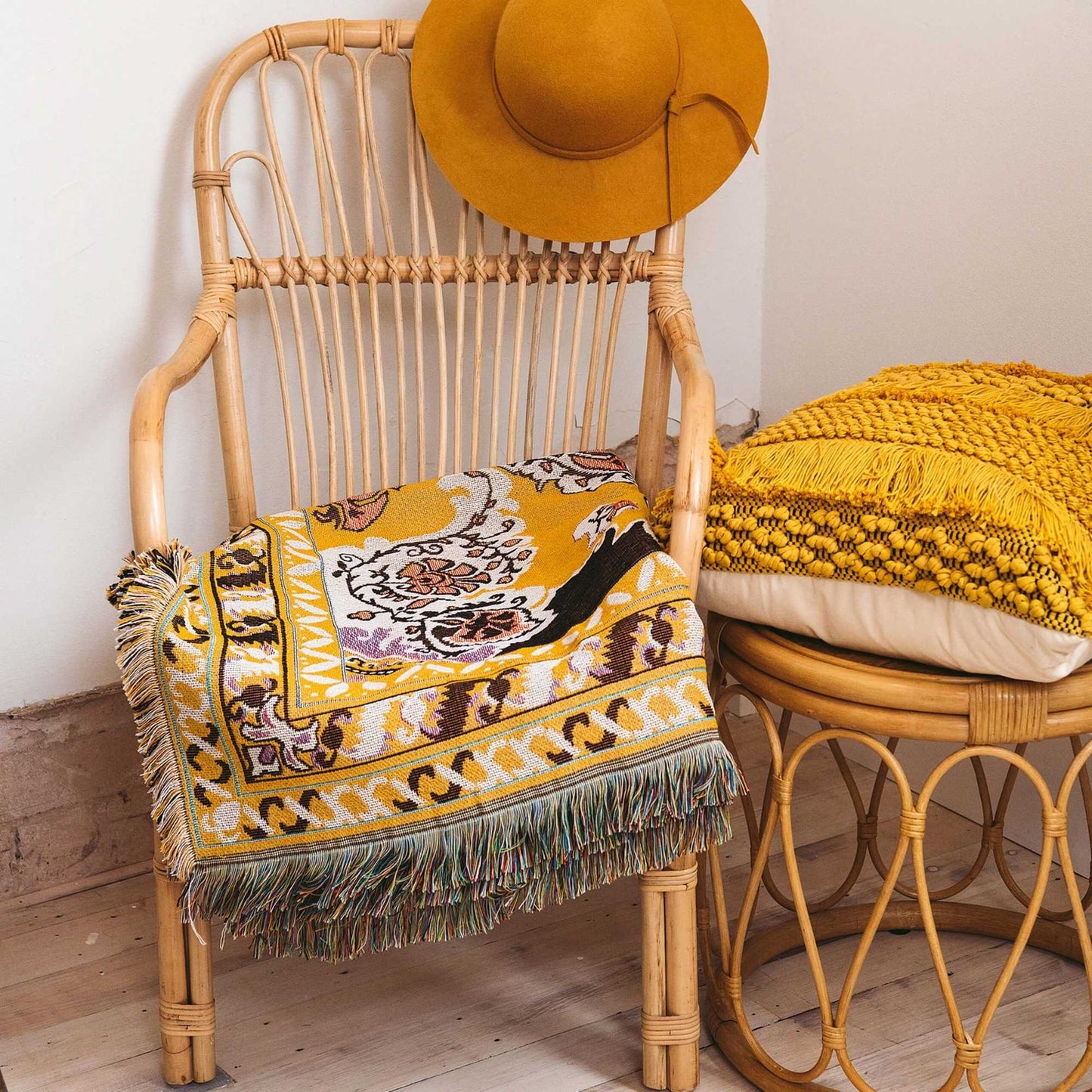 'Here Comes The Sun' | Large Picnic Rug/Throw