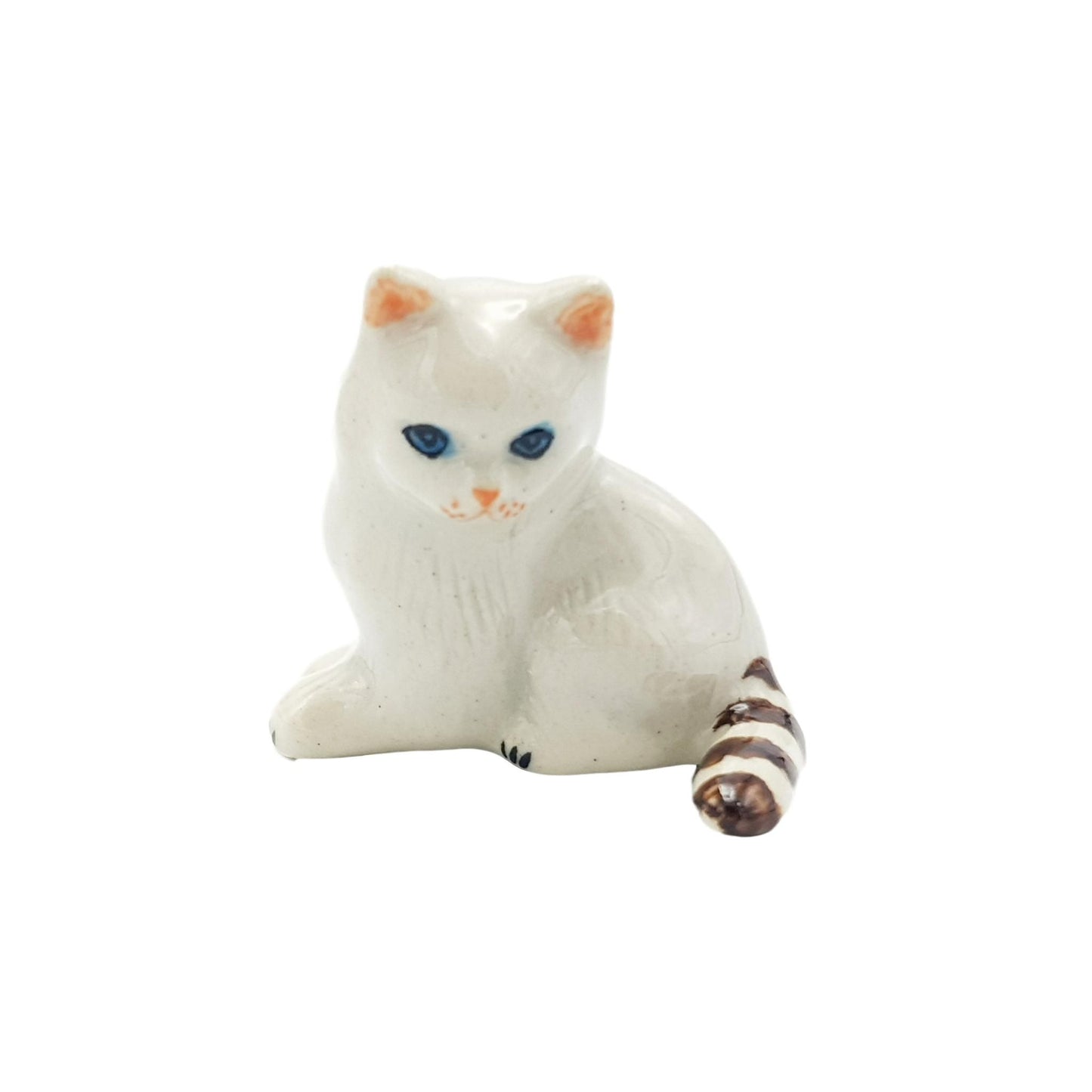 Ceramic White Cat Sitting