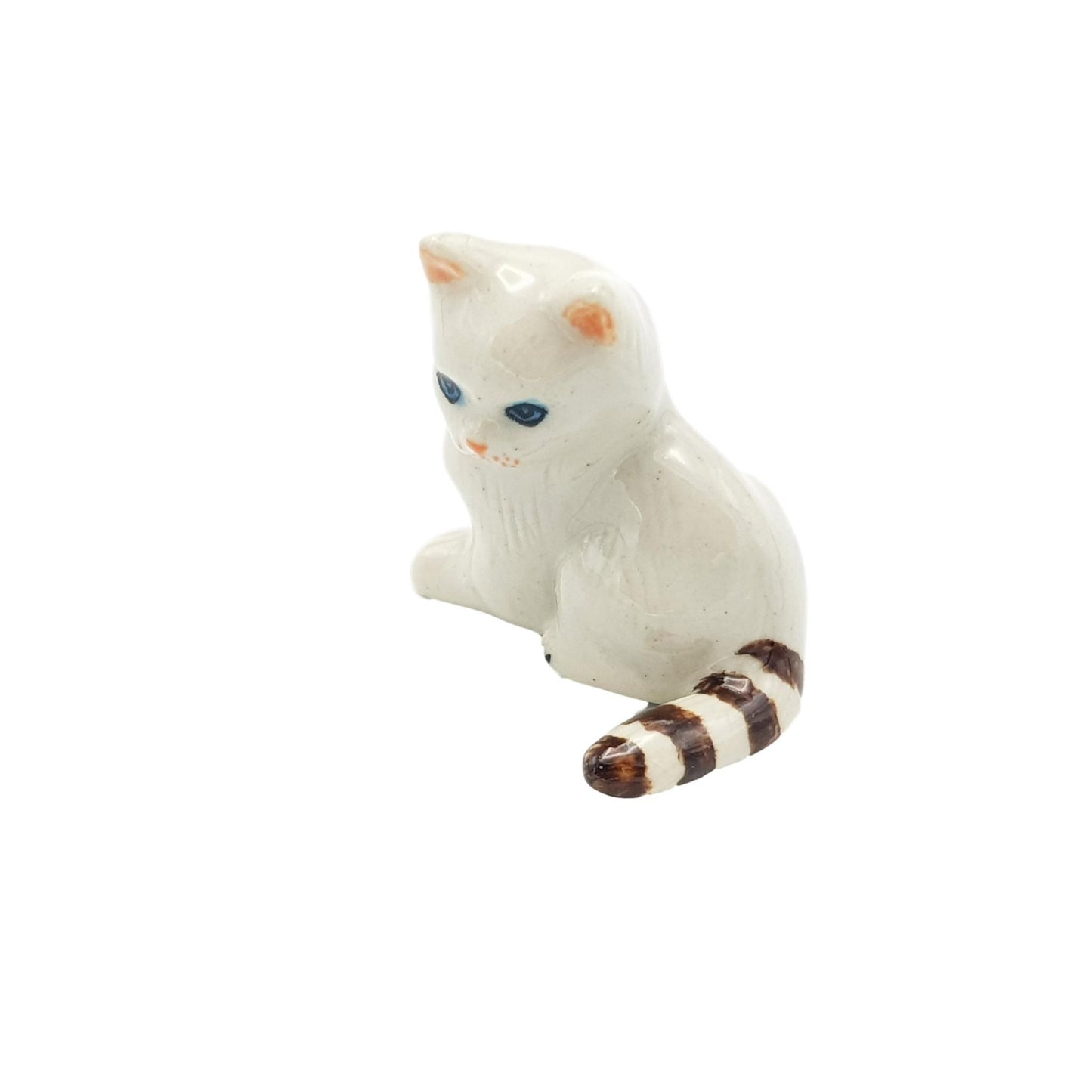 Ceramic White Cat Sitting