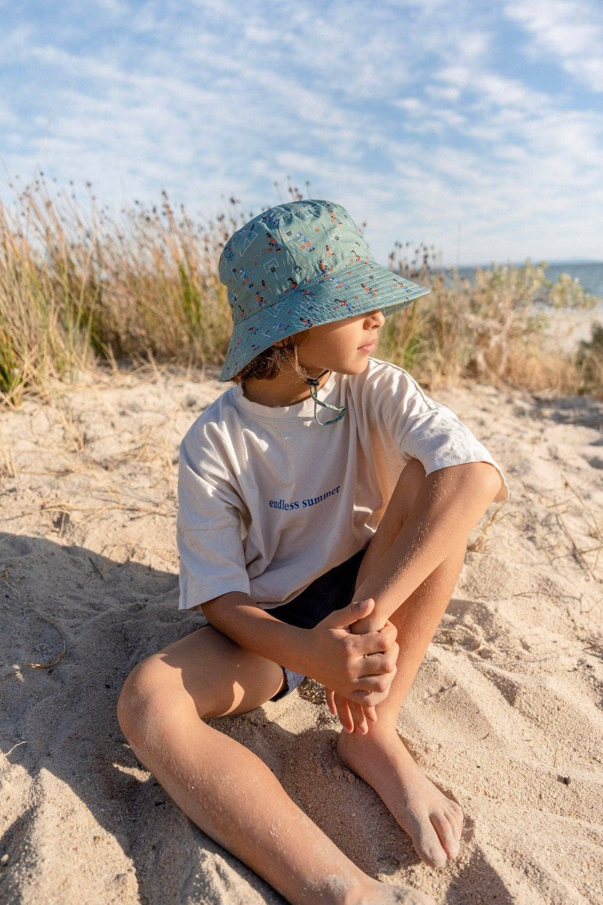 Wide Brim Bucket Hat | Shooting Hoops