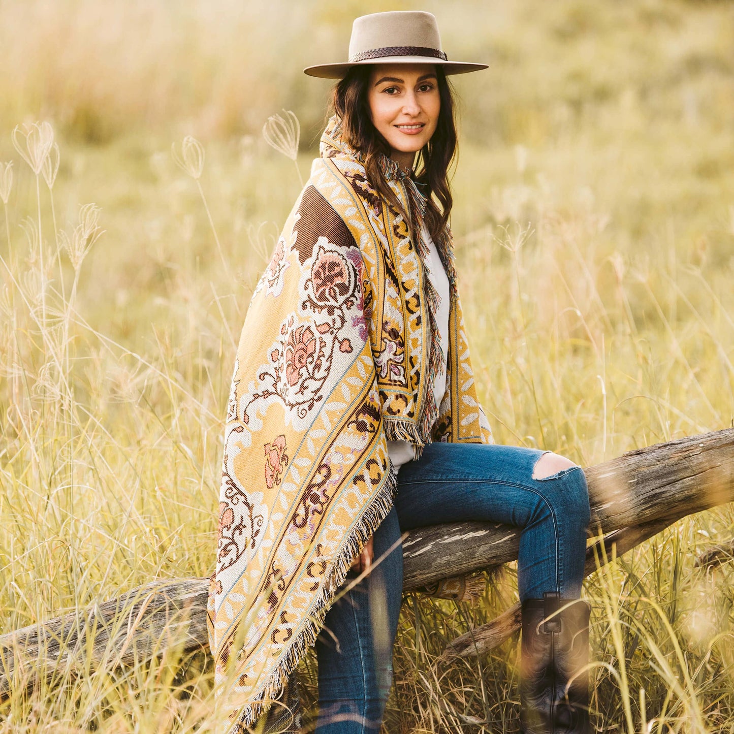 'Here Comes The Sun' | Large Picnic Rug/Throw