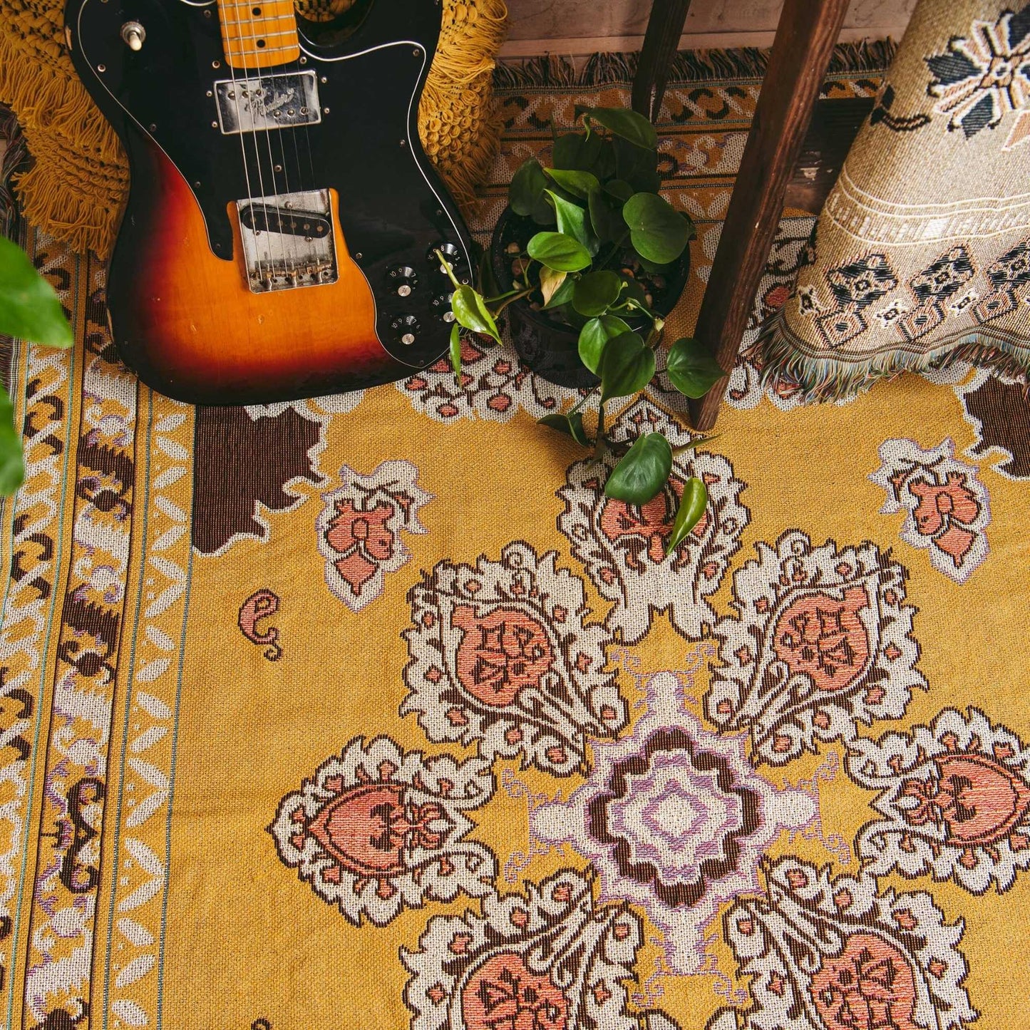 'Here Comes The Sun' | Large Picnic Rug/Throw