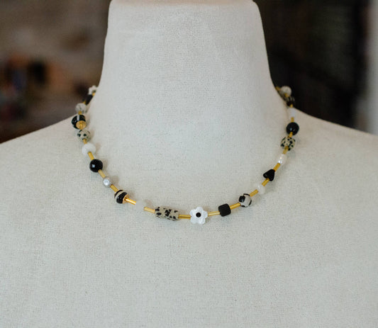 Beaded Necklace | Black and White