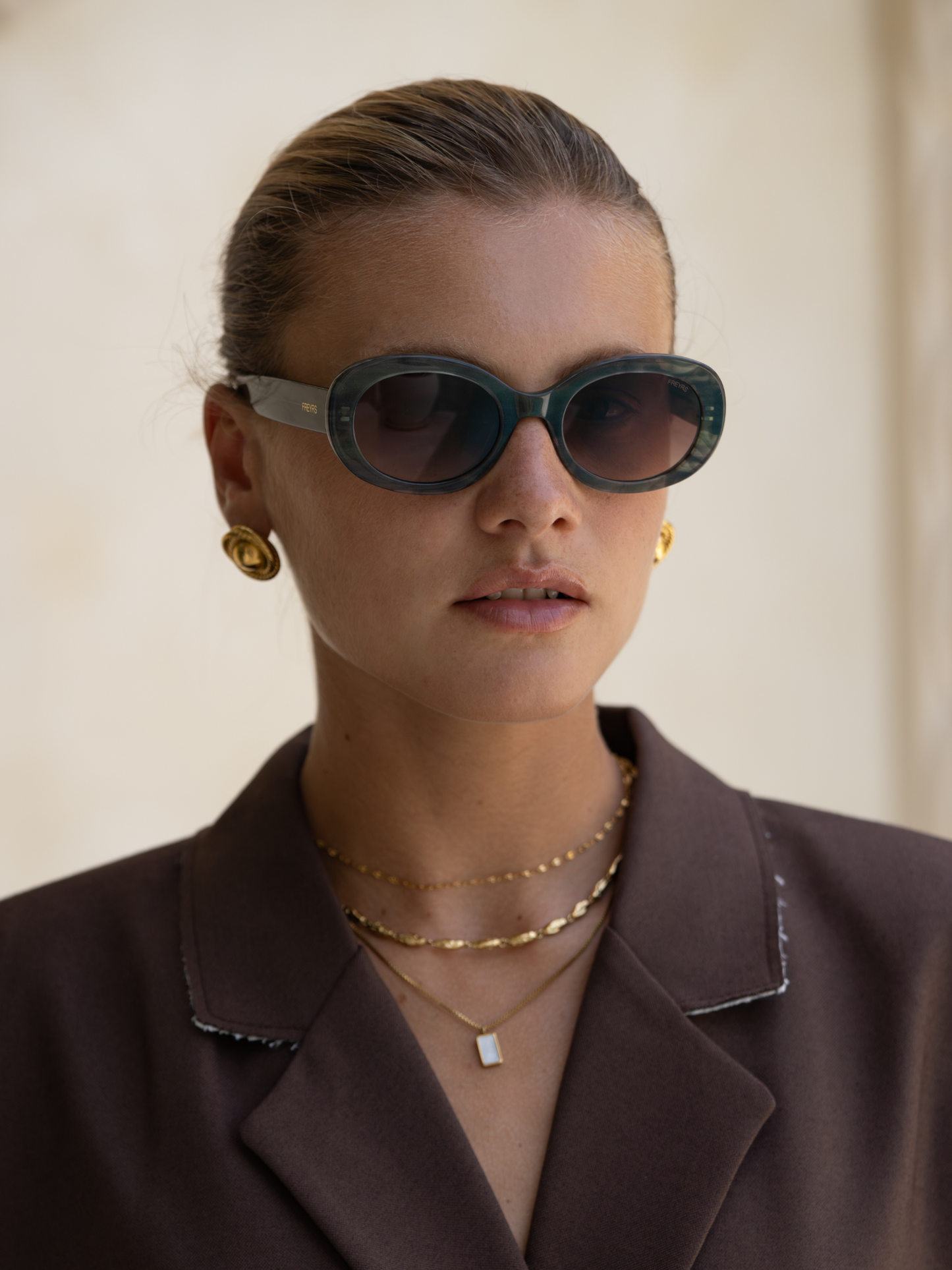 Aria Oval Sunglasses