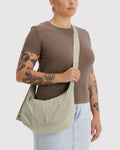 Medium Crescent Bag | Celadon