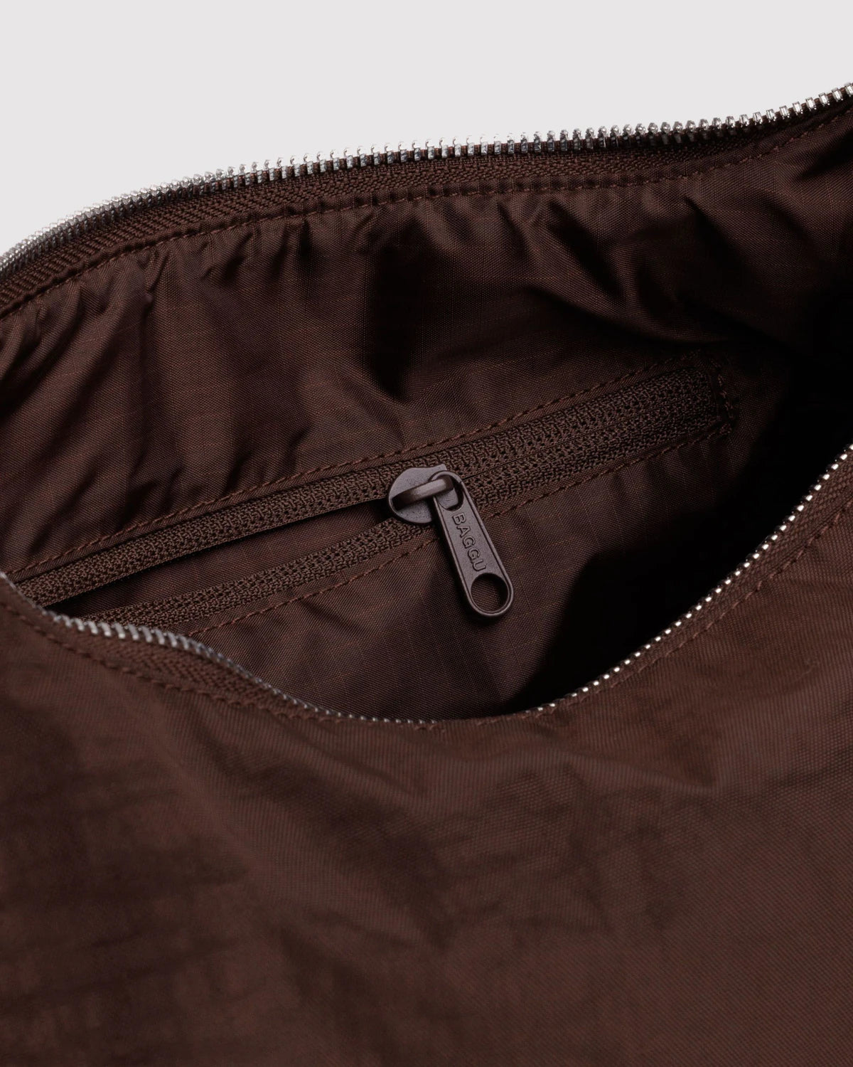 Nylon Meringue Bag | Coffee