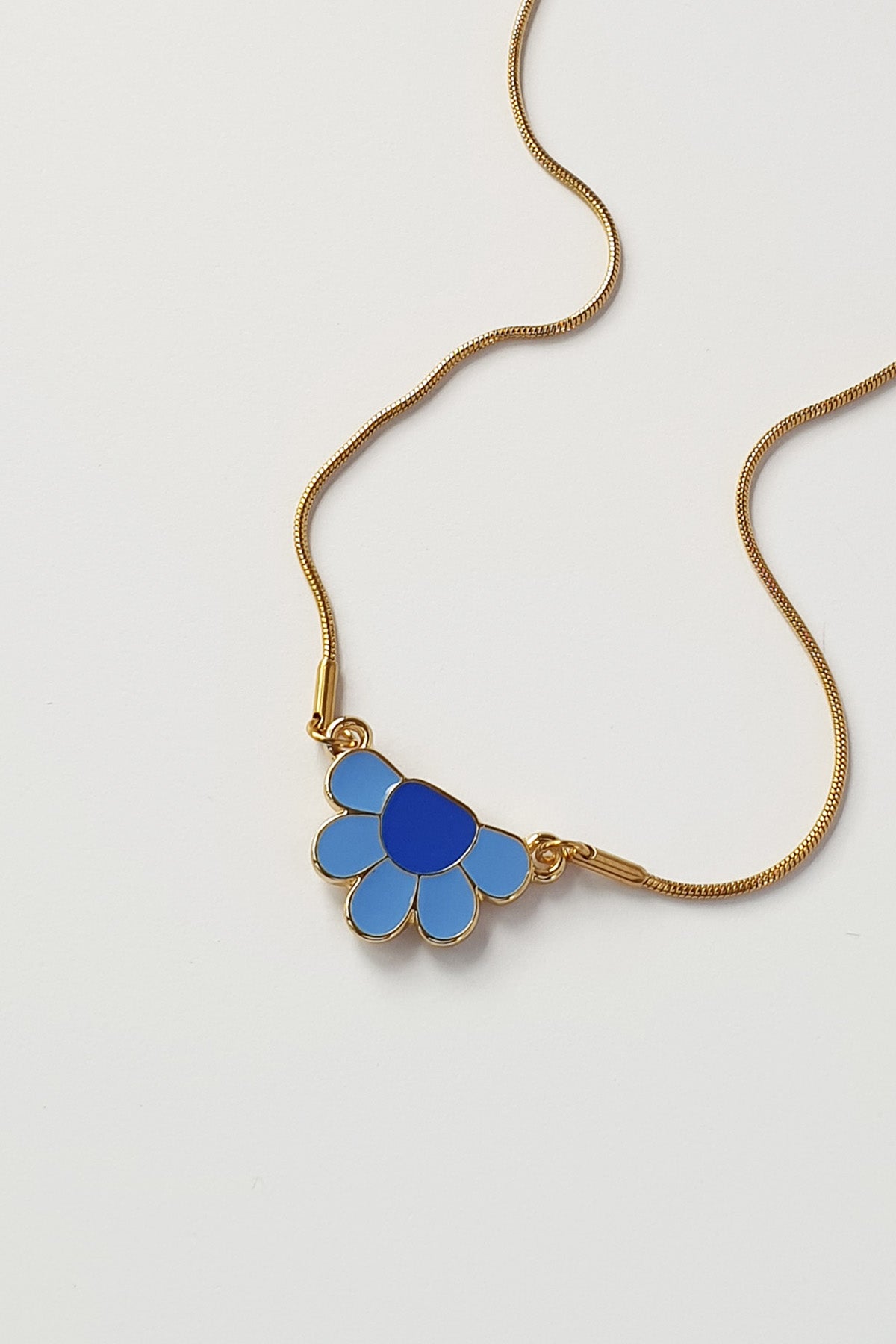 Picnic Necklace | Blue