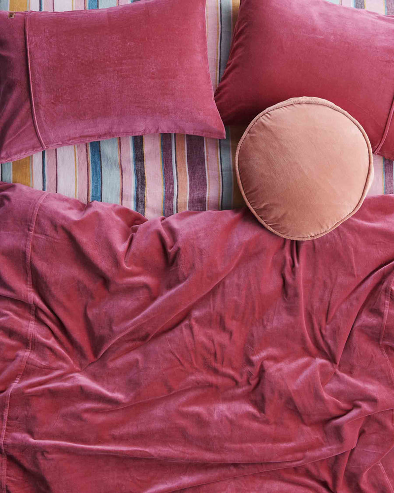 Peachy Pea Cushion