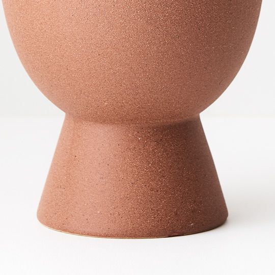 Mona Vase | Gingerbread