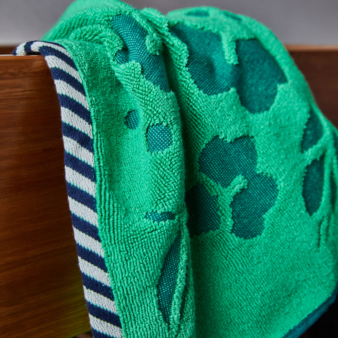 Florence Hand Towel | Apple